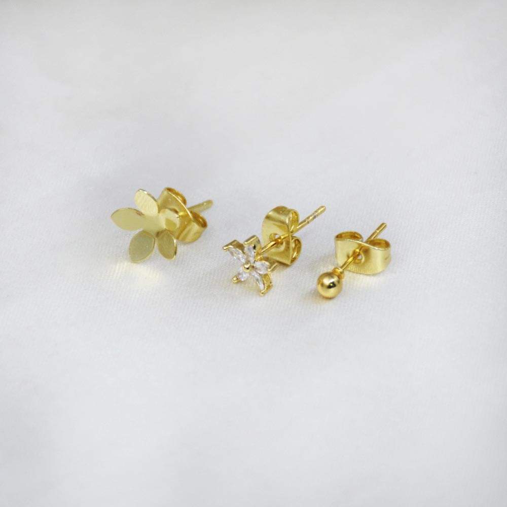 Trio Sparkle Bloom Stud Set