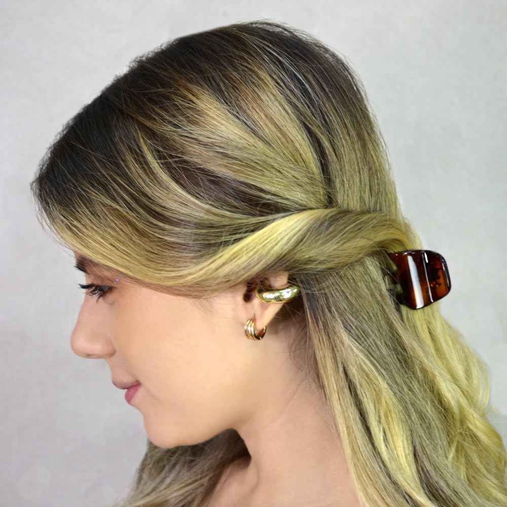 Laurel Hair Claw